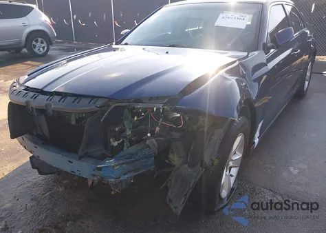 2014 Chrysler 300 z USA, uszkodzony, nr VIN 2C3CCAAG3EH146504